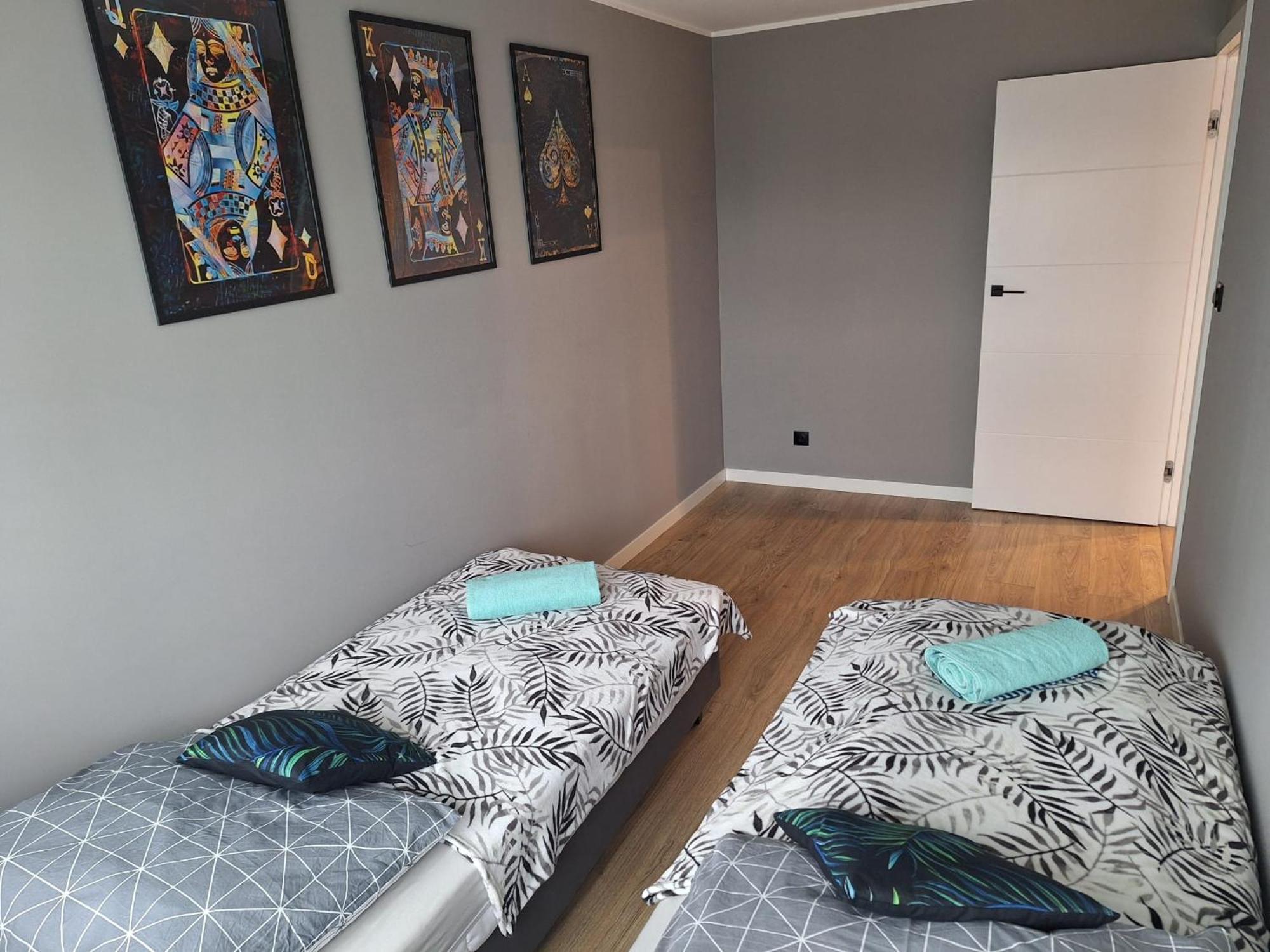 גליביצ'ה Komfortowy Apartament Dla 7 Osob Ch Arena, Prywatny Parking מראה חיצוני תמונה