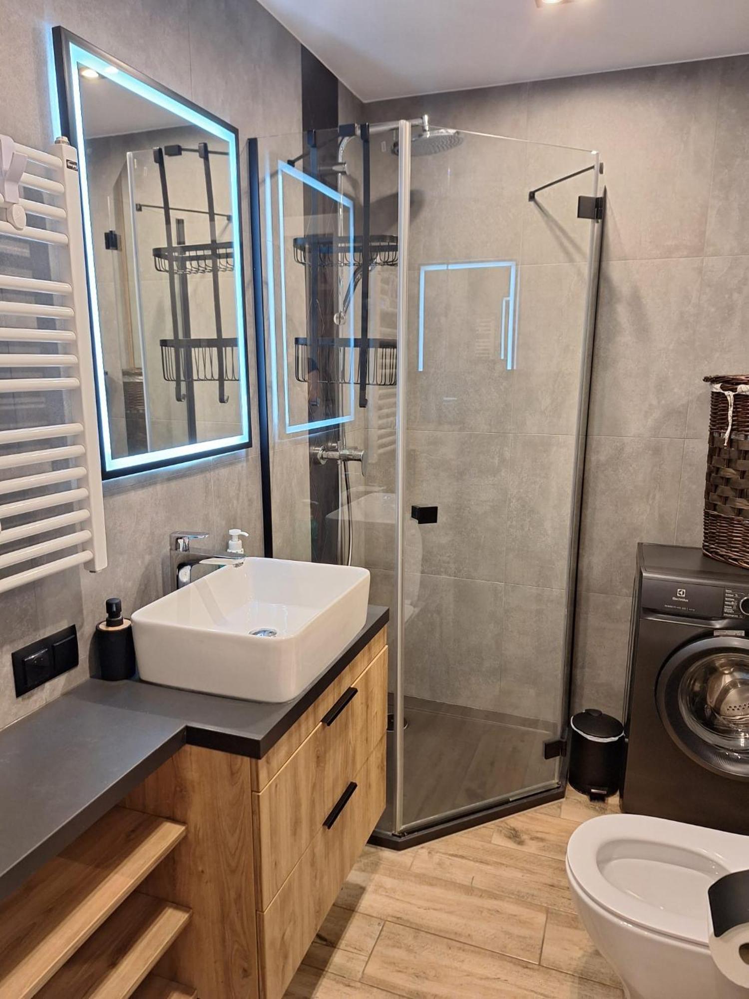 גליביצ'ה Komfortowy Apartament Dla 7 Osob Ch Arena, Prywatny Parking מראה חיצוני תמונה